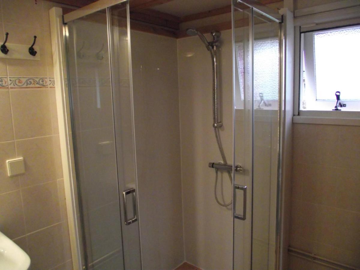 Vakantiehuisjes Landgoed Sonneborghe Kollumerzwaag Ngoại thất bức ảnh
