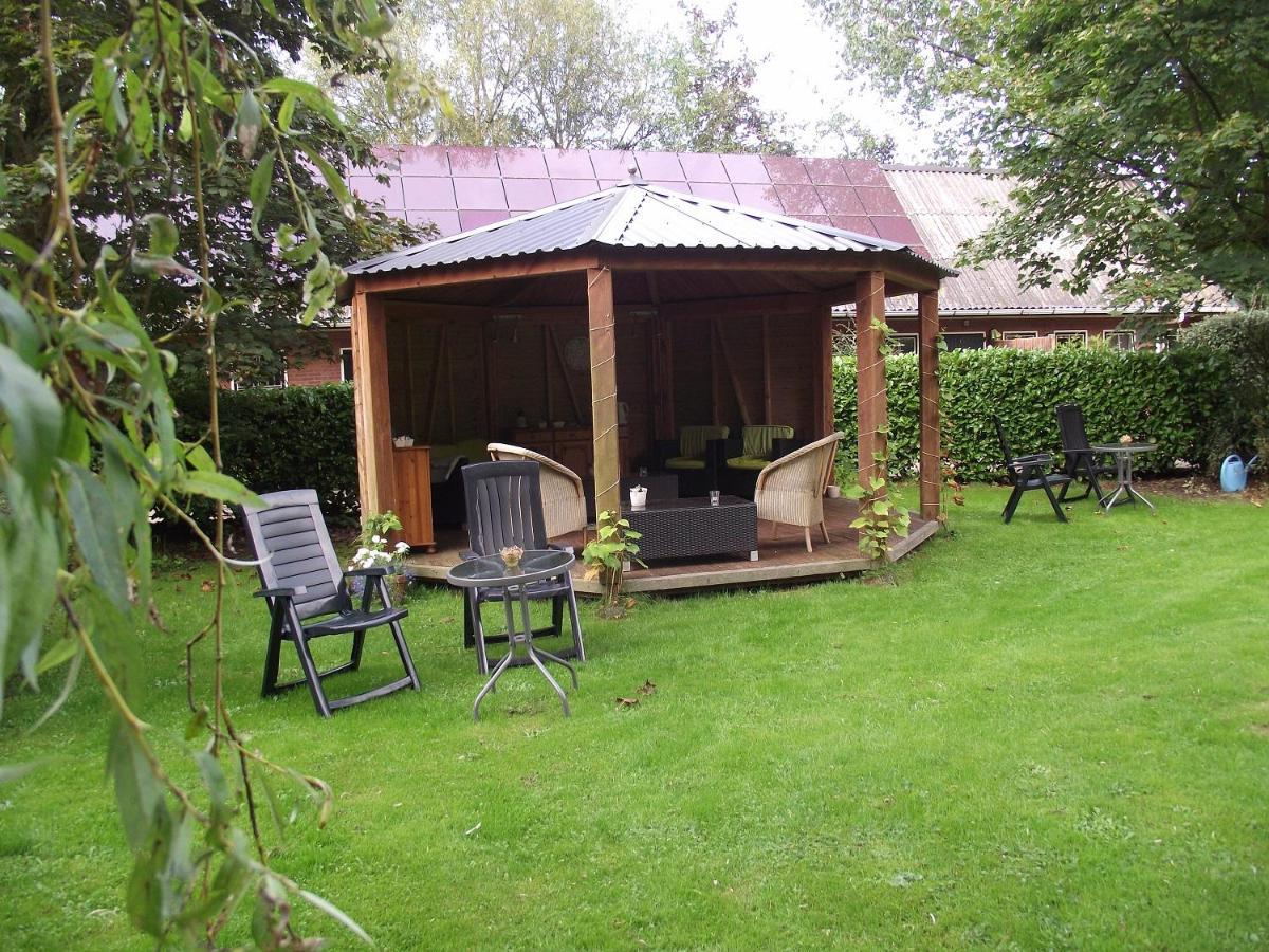 Vakantiehuisjes Landgoed Sonneborghe Kollumerzwaag Ngoại thất bức ảnh