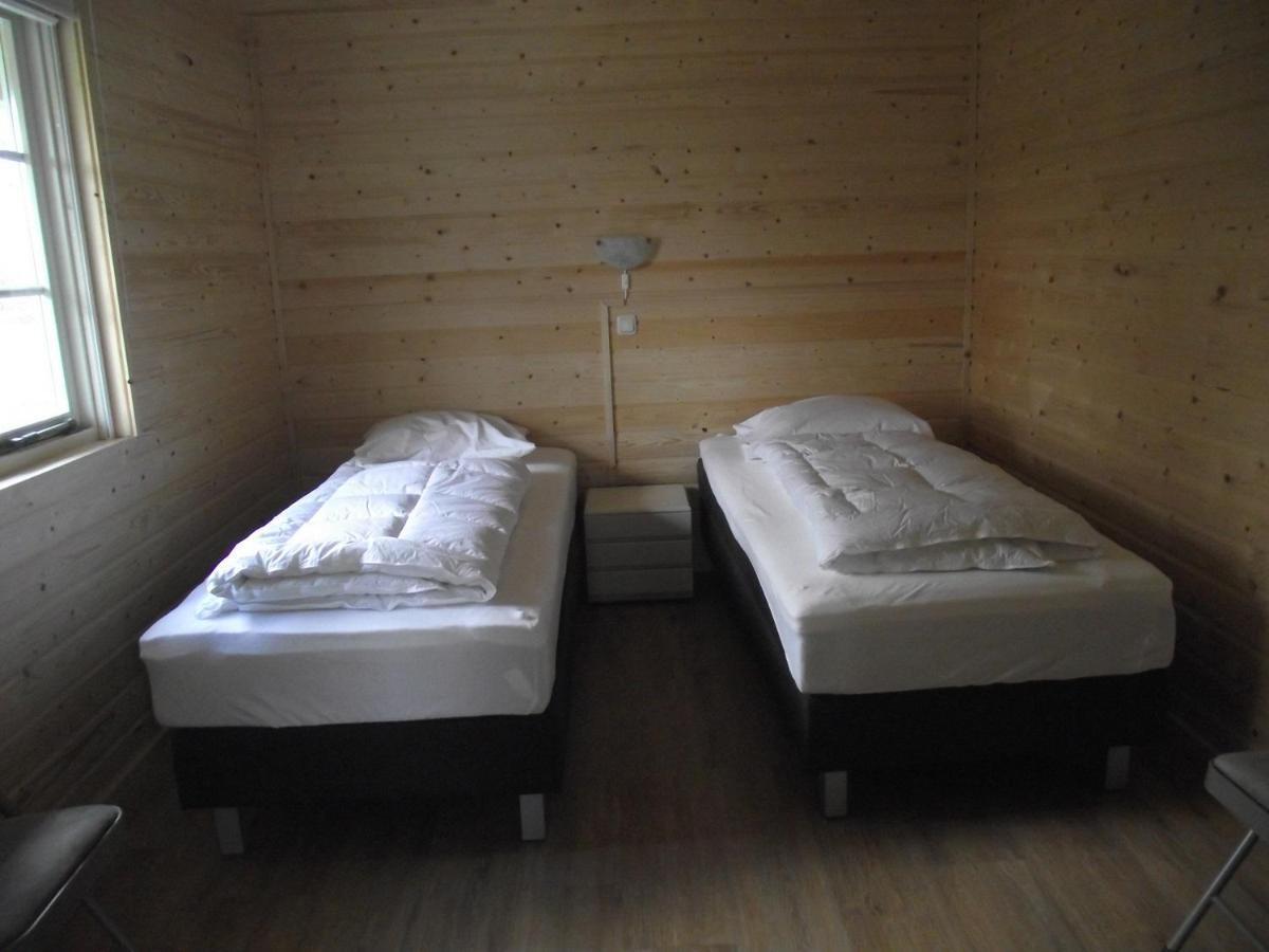 Vakantiehuisjes Landgoed Sonneborghe Kollumerzwaag Ngoại thất bức ảnh