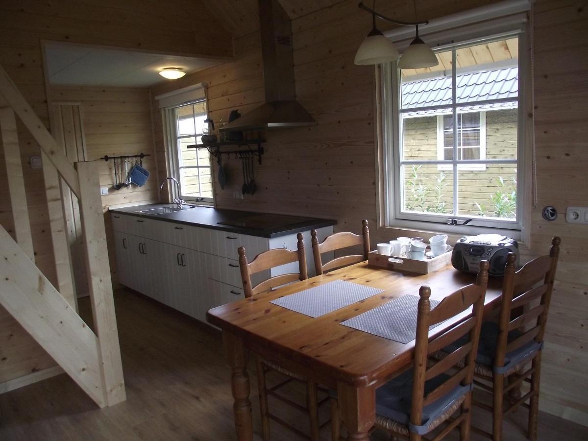 Vakantiehuisjes Landgoed Sonneborghe Kollumerzwaag Ngoại thất bức ảnh